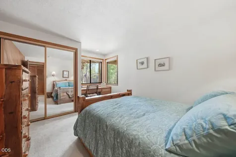 57715 Poplar Loop Sunriver OR 97707
