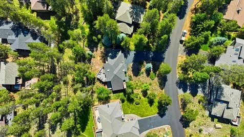 57715 Poplar Loop Sunriver OR 97707