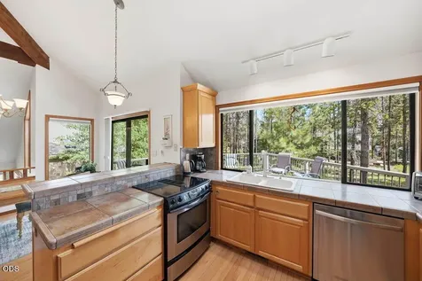 57715 Poplar Loop Sunriver OR 97707