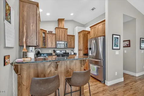 503 Antilles Lane Medford OR 97501