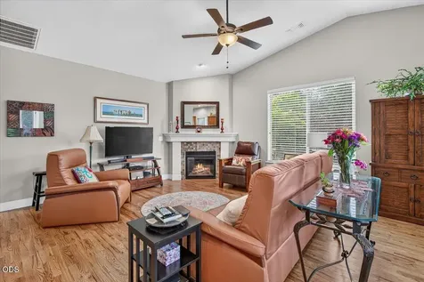 503 Antilles Lane Medford OR 97501
