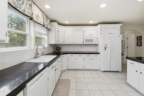 1500 NW 77th Street Redmond OR 97756