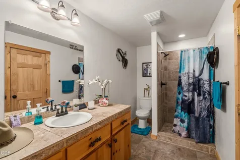 7608 Skycrest Drive Klamath Falls OR 97601