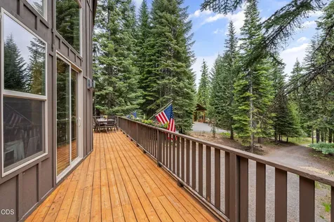 7608 Skycrest Drive Klamath Falls OR 97601
