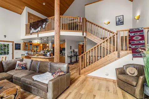 7608 Skycrest Drive Klamath Falls OR 97601