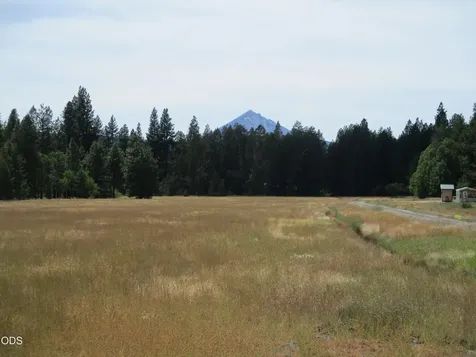 29910 N Street Klamath Falls OR 97601