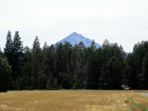29910 N Street Klamath Falls OR 97601