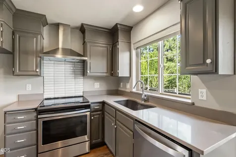 677 Cedar Wood Drive Eagle Point OR 97524