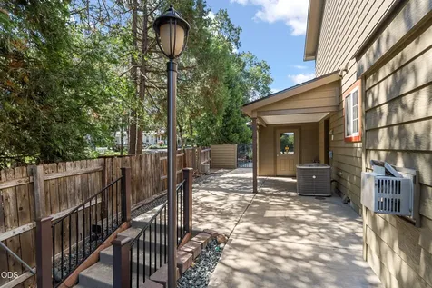677 Cedar Wood Drive Eagle Point OR 97524