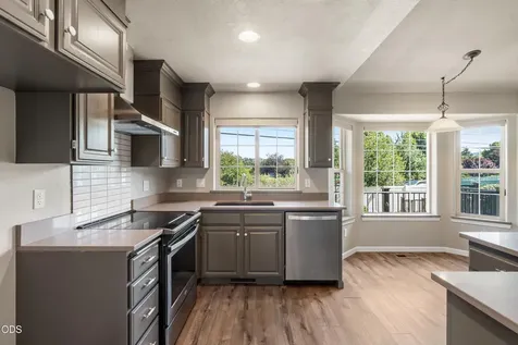 677 Cedar Wood Drive Eagle Point OR 97524