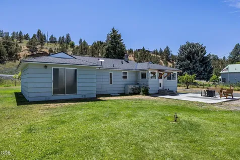 60325 Highway 26 John Day OR 97845