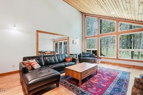 13569 Valerian Black Butte Ranch OR 97759