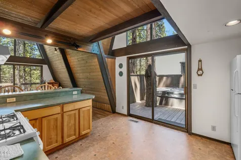 57165 Mink Lane Sunriver OR 97707