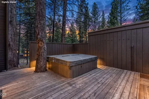 57165 Mink Lane Sunriver OR 97707