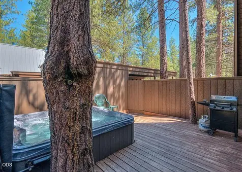 57165 Mink Lane Sunriver OR 97707