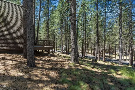 57165 Mink Lane Sunriver OR 97707