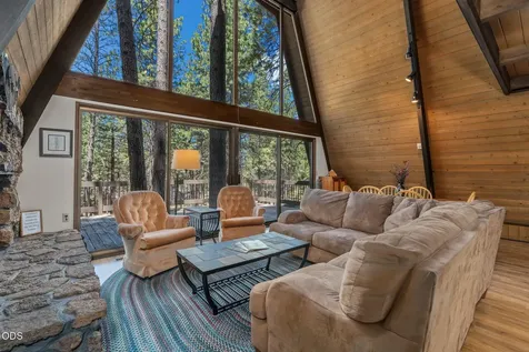 57165 Mink Lane Sunriver OR 97707