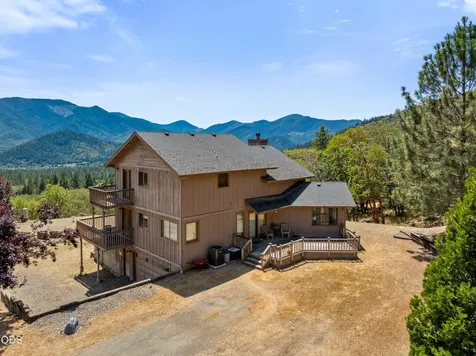919 Scott Drive Grants Pass OR 97527