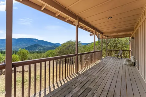 919 Scott Drive Grants Pass OR 97527