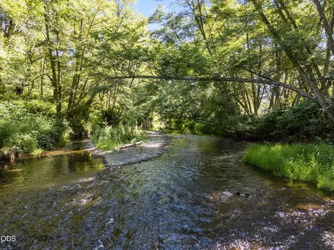 706 Creek Road Azalea OR 97410