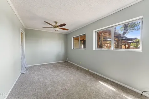 1711 SW J Street Grants Pass OR 97526