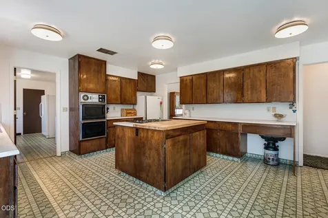 63510 Gentry Loop Bend OR 97701