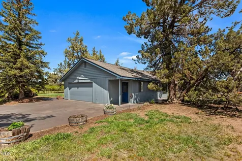 63510 Gentry Loop Bend OR 97701