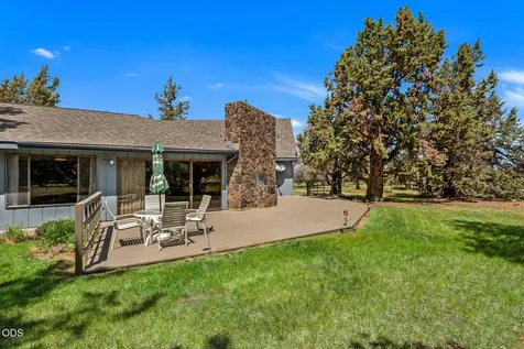 63510 Gentry Loop Bend OR 97701