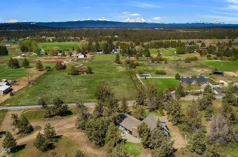 63510 Gentry Loop Bend OR 97701
