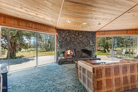 63510 Gentry Loop Bend OR 97701