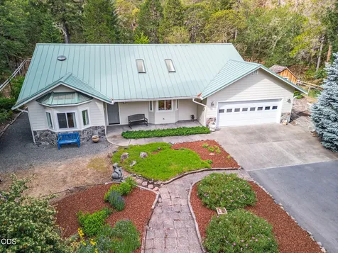 509 Carter Drive Grants Pass OR 97526