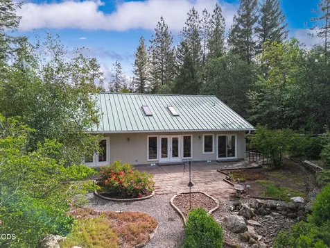 509 Carter Drive Grants Pass OR 97526