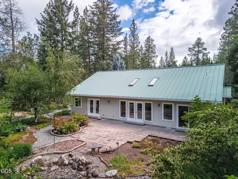 509 Carter Drive Grants Pass OR 97526