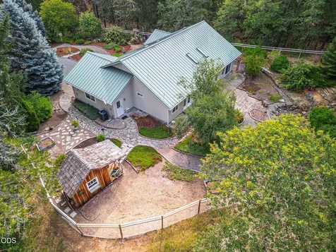 509 Carter Drive Grants Pass OR 97526