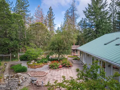509 Carter Drive Grants Pass OR 97526