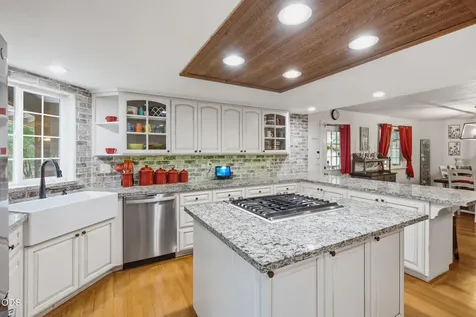 343 High Ridge Terrace Grants Pass OR 97526