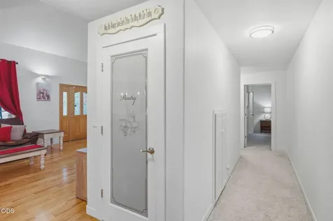343 High Ridge Terrace Grants Pass OR 97526