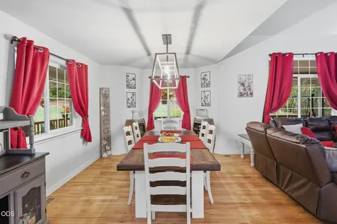 343 High Ridge Terrace Grants Pass OR 97526
