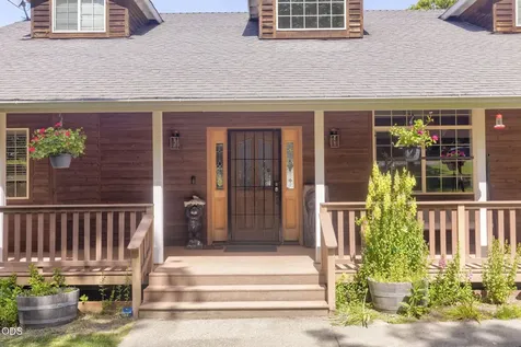 343 High Ridge Terrace Grants Pass OR 97526