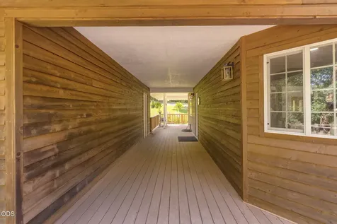 343 High Ridge Terrace Grants Pass OR 97526