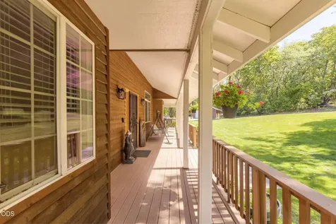 343 High Ridge Terrace Grants Pass OR 97526