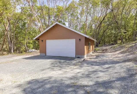 343 High Ridge Terrace Grants Pass OR 97526