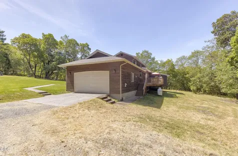 343 High Ridge Terrace Grants Pass OR 97526