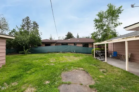 820 NE 4th Street Bend OR 97701