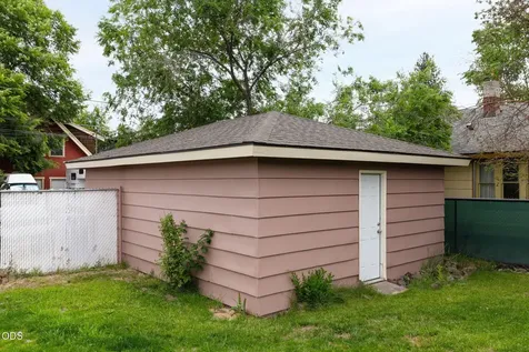 820 NE 4th Street Bend OR 97701