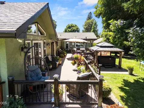 686 Towne Street Grants Pass OR 97527
