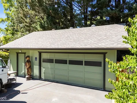 686 Towne Street Grants Pass OR 97527
