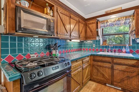 475 Penny Lane Grants Pass OR 97527