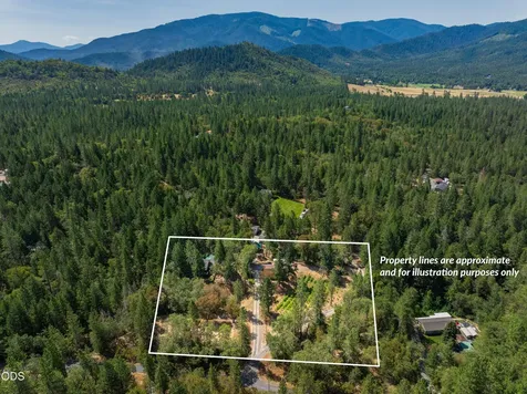 475 Penny Lane Grants Pass OR 97527