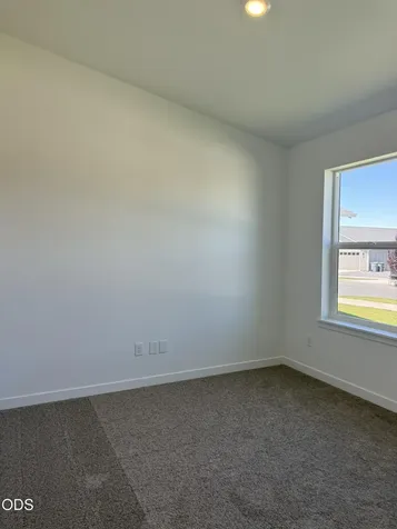 623 NE Mitchell Street Madras OR 97741